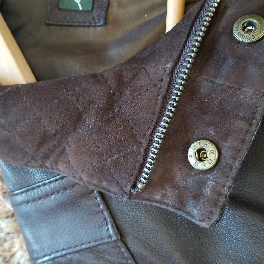 Leather Jacket - Picture 5 of 10